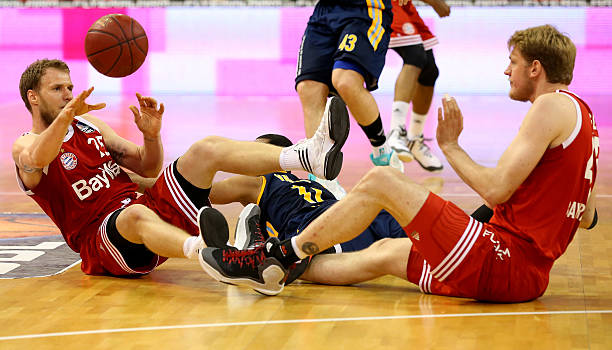 恰好符合曼 恰好符合曼