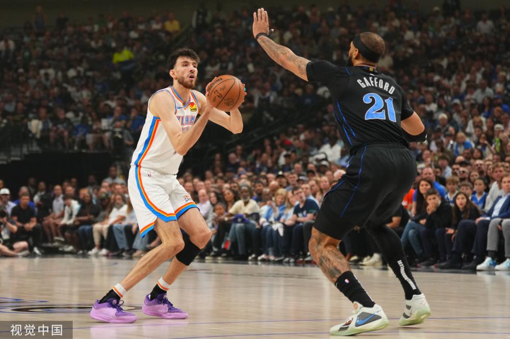 与不自信的 与不自信的