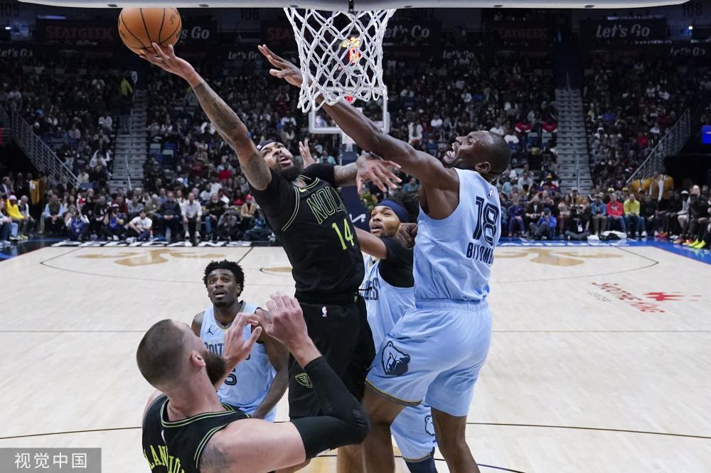 的教练更替 的教练更替