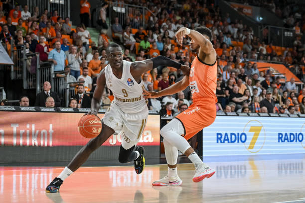 卫冕冠军 卫冕冠军