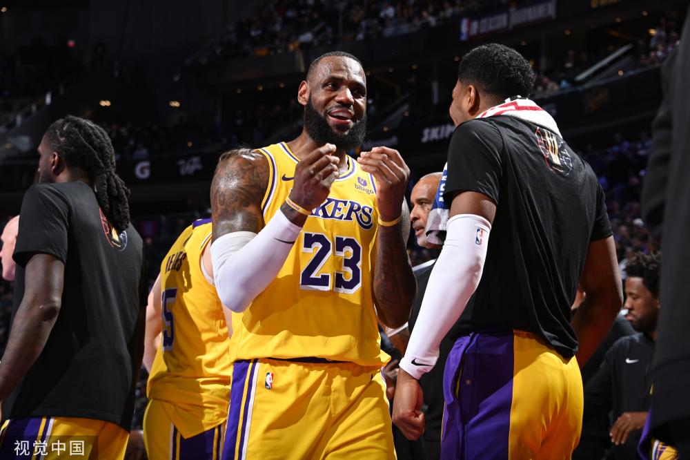 让替补球员 让替补球员