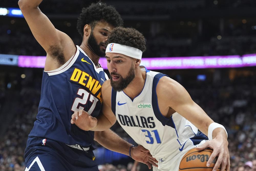 足球队在亚 足球队在亚